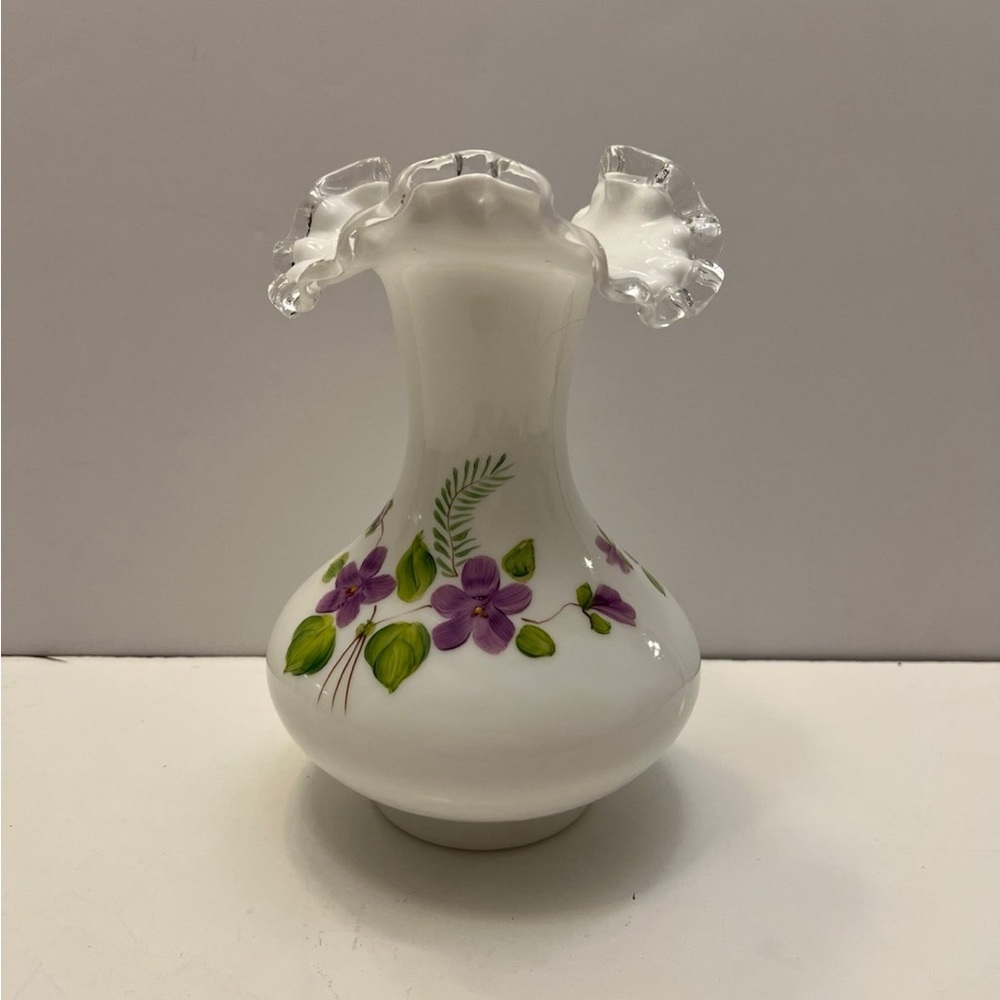 White ruffle "Violets in the Snow" Vase